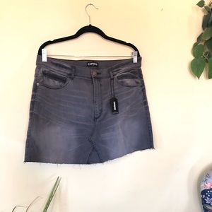 😍 NWT Express Miniskirt 😍
